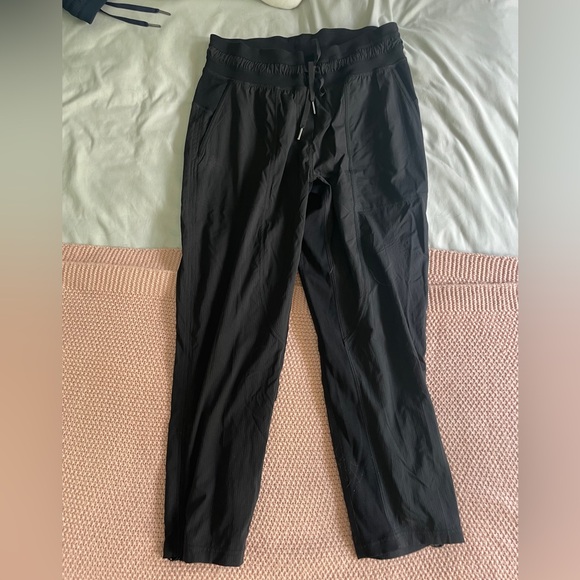 Lululemon dance pants - Picture 1 of 4